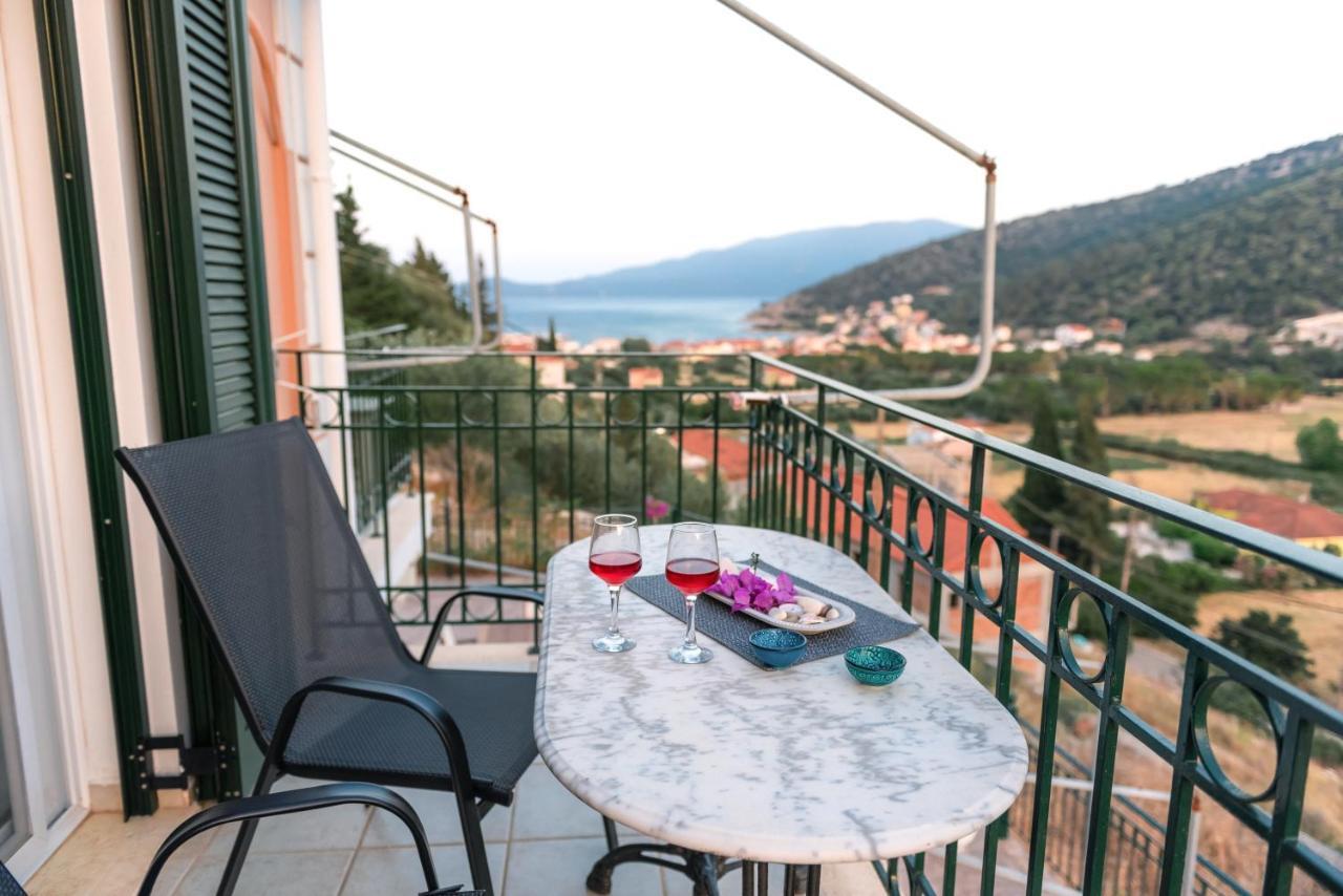 Mema'S Home -2 Bedrooms- With Stunning Sea View Agia Efimia Luaran gambar